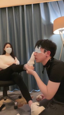 图片[4]_【筱月】车模强迫狗吃白袜/胶带封嘴耳光 bf24671_HD绳艺资源