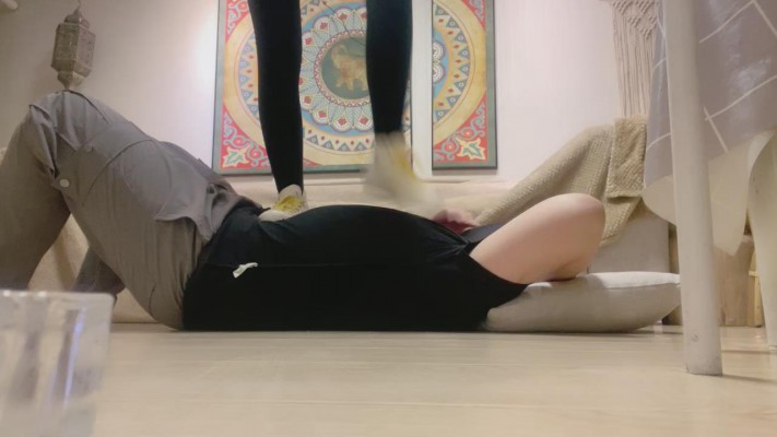 图片[3]_【肉肉】高帮白袜全体重踩踏/提档【完整版】 bf24777_HD绳艺资源