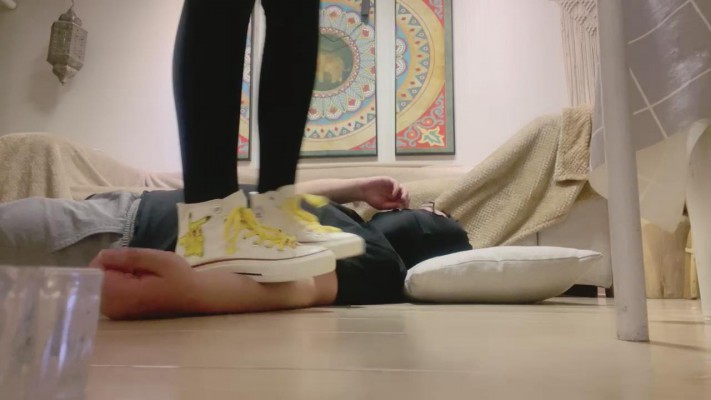 图片[4]_【肉肉】高帮白袜全体重踩踏/提档【完整版】 bf24777_HD绳艺资源