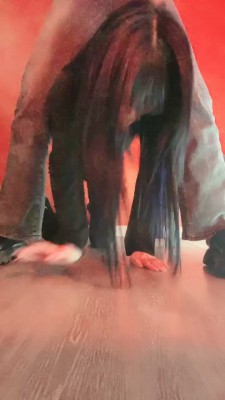 图片[4]_【貂蝉】真实-开发闺蜜做狗/叼袜子舔脚 bf24794_HD绳艺资源