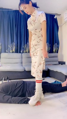 图片[9]_【冷鸢大大】重度耳光+踩踏食物喂食 bf24739_HD绳艺资源