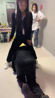 图片[8]_【精神小妹】多S群调-社会女青年暴打逃跑狗 bf24740_HD绳艺资源