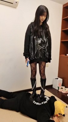 图片[4]_【万灵】精神小妹高难度挑战提档/踩踏蹦迪 bf24754_HD绳艺资源