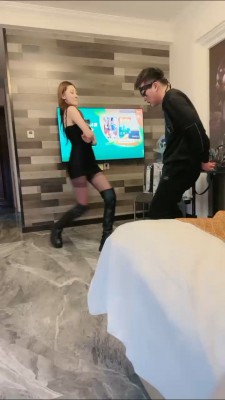 图片[2]_【艾琳】被酒吧陪酒小妹重度虐打 bf24980_HD绳艺资源