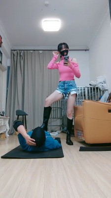 图片[12]_【高难度挑战美学】圈养家奴关狗笼/长靴踩踏转胯 bf24974_HD绳艺资源