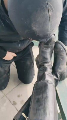 图片[4]_【辣姐】户外清理脏鞋底 bf24960_HD绳艺资源