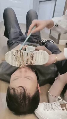 图片[5]_【女帝】人体刷鞋器/踩狗舌/转胯骑马 bf24885_HD绳艺资源