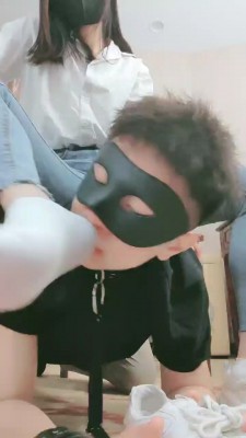 图片[3]_【妮蔻】小白鞋棉袜裸足羞辱贱狗 bf24913_HD绳艺资源