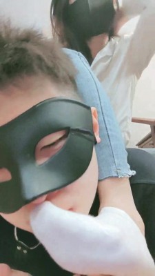 图片[9]_【妮蔻】小白鞋棉袜裸足羞辱贱狗 bf24913_HD绳艺资源