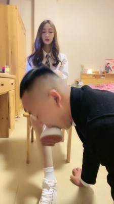 【惜沫】迷恋素人学生主的白袜白鞋裸足 bf24901_HD绳艺资源