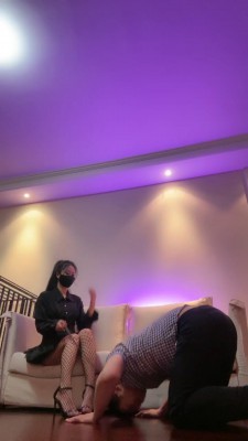 图片[5]_【桃幼幼】网袜高难度挑战踢打虐待圈养狗 bf24953_HD绳艺资源