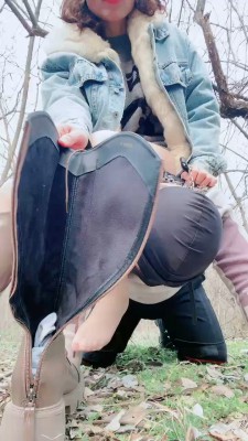 图片[6]_【缘彼大人】户外遛狗骑马/棉袜丝袜气味羞辱 bf25092_HD绳艺资源