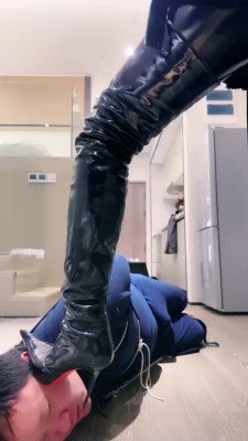 图片[3]_【靴嘉倪】迷恋长靴狂舔狗【续集】 bf25039_HD绳艺资源