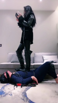 图片[7]_【靴嘉倪】迷恋长靴狂舔狗【续集】 bf25039_HD绳艺资源