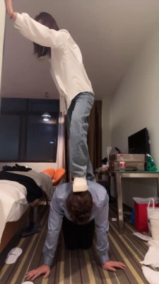 图片[3]_【术术】素人库里丝高难度挑战虐-全体重踩跺/虐乳腿绞 bf25035_HD绳艺资源