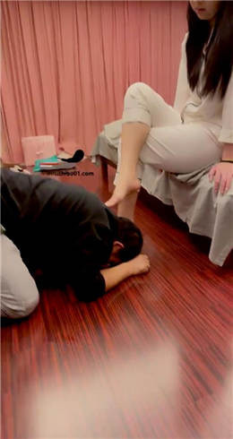 图片[3]_【KK】给贱狗艺术马桶圣水，漱口水  JS23030103_HD绳艺资源