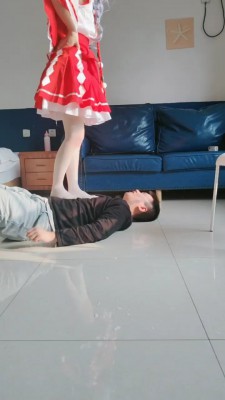 图片[7]_【阿喵女神】cos萝莉主踩狗/喂圣水/脚喂酸奶【双视角版】 bf25230_HD绳艺资源