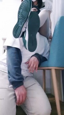 图片[3]_【七大小姐】狗舌头舔AJ/白丝诱惑/腿绞窒息 bf25248_HD绳艺资源