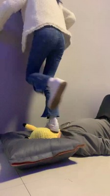 图片[4]_【精神小妹】6S精神小妹超狠-踩脸跳踩 bf25339_HD绳艺资源