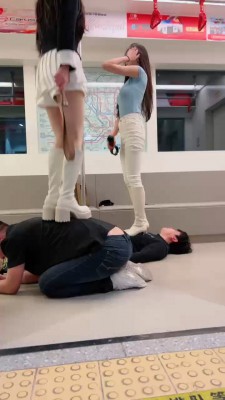 图片[4]_【伊晨】双S/精彩场景调长靴踩踏/强迫舔/绳艺技巧虐打【双视角版】 bf25297_HD绳艺资源