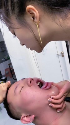 【麋鹿银儿】双S-重度耳光/喂口水/骑马转胯/丝袜脚深喉 bf25299_HD绳艺资源