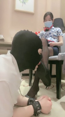 图片[3]_【漫漫】空姐制服诱惑-酸臭黑丝捂脸/转胯遛狗爬行 bf25251_HD绳艺资源
