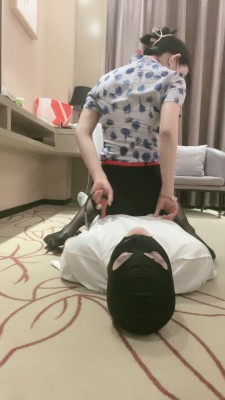 图片[5]_【漫漫】空姐制服诱惑-酸臭黑丝捂脸/转胯遛狗爬行 bf25251_HD绳艺资源
