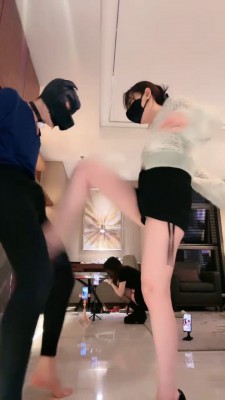 图片[4]_【维妮】超精彩!4S齐聚虐杀-轮流重度提档/训练虐打【三视角版】 bf25264_HD绳艺资源