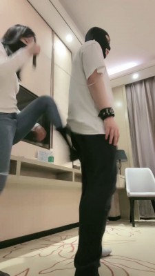 图片[6]_【漫漫】刑虐-提档/短靴全体重踩踏/闻白袜 bf25253_HD绳艺资源