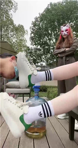 图片[7]_【维妮】超精彩-3绳艺导师踩踏-大桶混合圣水-提档（双视角）bf25172_HD绳艺资源