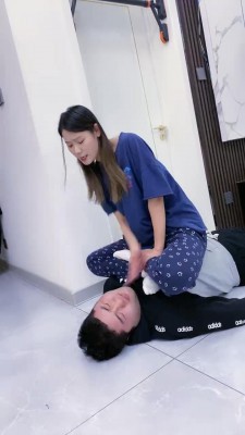 图片[13]_【麋鹿银儿】精神小妹失眠虐家奴发泄-高难度挑战踢踹/跳踩/腿绞 bf25205_HD绳艺资源