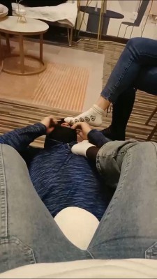 图片[4]_【金桔小主】双学生主鞋袜踩狗/夹子痛感刑虐【完整版】 bf25143_HD绳艺资源