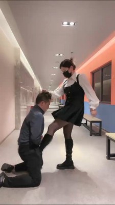 图片[6]_【甜心教主】长靴御姐踩踏/转胯/强迫舔鞋底【完整版】 bf25148_HD绳艺资源