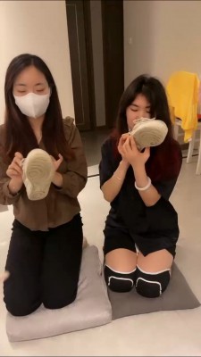 图片[2]_【橘子没熟】精彩-奴下奴/双母畜抽耳光舔脚闻鞋 bf25564_HD绳艺资源