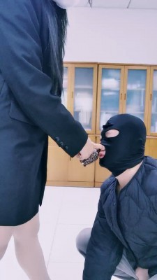 图片[3]_【Alice】小白鞋臭鞋羞辱/肉丝踩狗 bf25482_HD绳艺资源