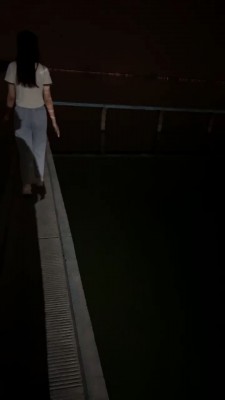 【橘子没熟】精彩高中女同学首次户外调【完整版】 bf25475_HD绳艺资源