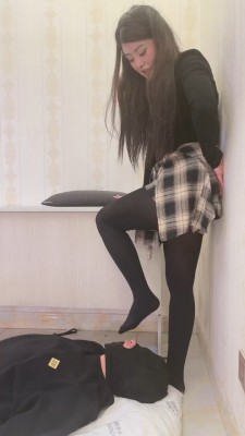 图片[11]_【凉爽S】重刑-重度提档/黑丝踩踏/耳光狂抽 bf25547_HD绳艺资源