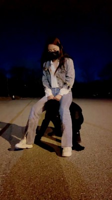 【语阳】小白鞋女神-超强户外骑马/骑脖子/重度耳光/狗链遛狗 bf25517_HD绳艺资源