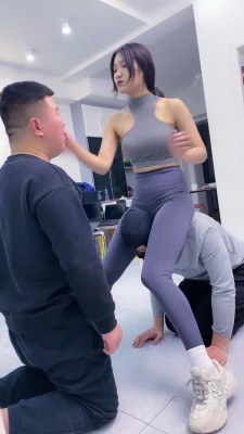 图片[8]_【麋鹿银儿】女教练的人体健身器/一字马舔脏鞋底/骑马口水 bf25457_HD绳艺资源