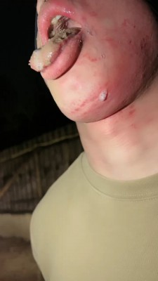 图片[6]_【沅芷大人】绳艺技巧树上艺术耳光/踢踹/重口-舔脏鞋底吃泥巴 bf25443_HD绳艺资源