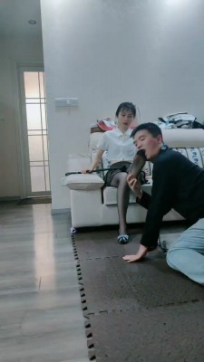 图片[3]_【重庆男神】20岁小姐姐上课/耳光训练骑马踩踏提档 bf25396_HD绳艺资源