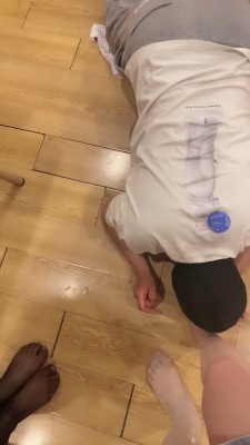 图片[9]_【绿子S】双S萝莉主首调废物绿帽【双视角版】 bf25375_HD绳艺资源