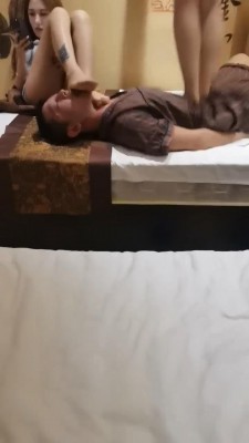 图片[6]_【王某人】足疗店开发3S素人技师群踩/深喉 bf25772_HD绳艺资源