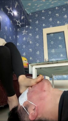 图片[7]_【朱砂痣S】圈养奴废物-拖鞋抽脸/喝漱口水/衣架抽 bf25778_HD绳艺资源