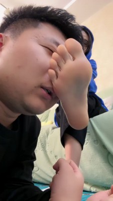 图片[10]_【艾莉】帆布鞋白袜全体重踩踏/转胯 bf25784_HD绳艺资源