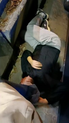 图片[3]_【嘉妮】户外挑战跟踪狂-骑马遛狗舔脚【双视角完整版】 bf25741_HD绳艺资源