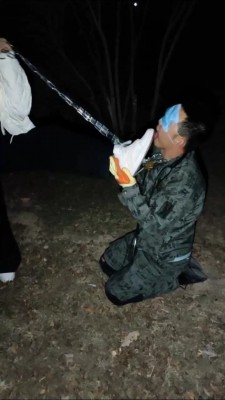 图片[2]_【辣姐】户外遛狗强迫舔鞋爬行【完整版】 bf25827_HD绳艺资源