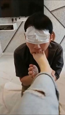 图片[11]_【小亿】学生主舔脚/吃黑棉袜 bf25818_HD绳艺资源