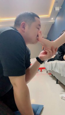 图片[2]_【精神小妹】迷恋裸足的班主任 bf25843_HD绳艺资源