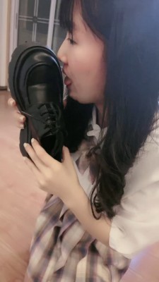 【貂蝉】开发闺蜜下跪/喝圣水/舔jio/吃袜子 bf25837_HD绳艺资源